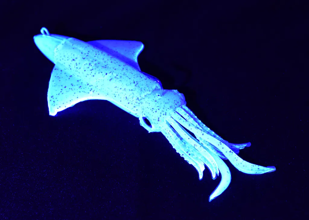 KS844-Purple-Squid-UV---Under-Uv-Light.webp